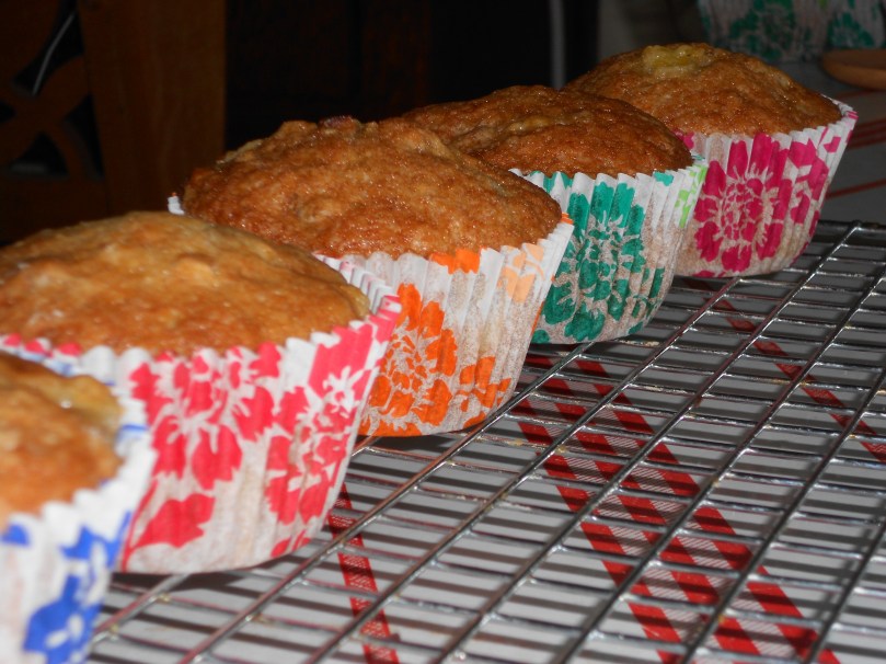 aren't the cupcake liners cute?